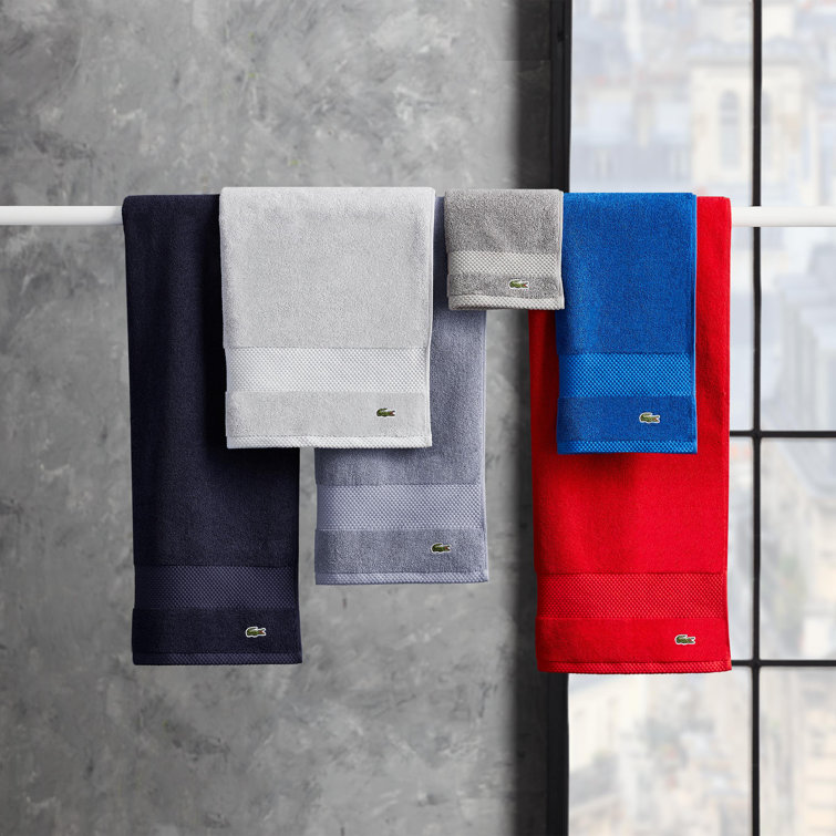 Lacoste towel shop